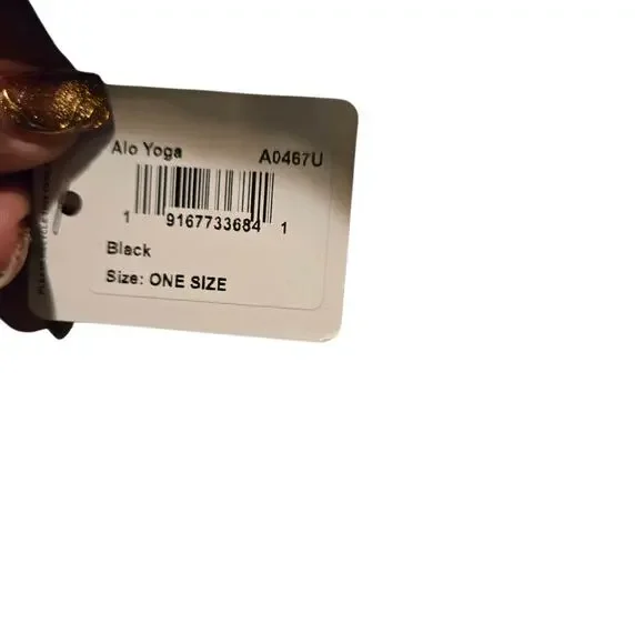 Alo Yoga District Trucker Hat in Black NEW - Picture 4 of 6